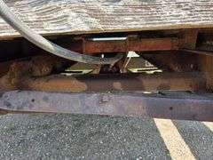 2 Wheel Trailer with Hydraulic Hoist, 6’ x 9’, Wood Floor, 6 Bolt Hubs