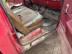 1974 Chevrolet Single Cab, Muncie 4 Speed Transmission, 305 Chevrolet Engine, 33x12.50R15 Tires, VIN