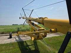 Sheyenne Westgo 10" x Approx 66' Auger, Hydraulic Lift, Single Auger Swing Hopper, Hydraulic Auger J