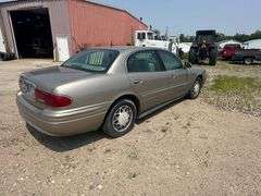 2003 Buick LeSabre Limited, 3.8L Engine, Automatic Transmission, Approx 180,000 Miles, Radio, Runs a
