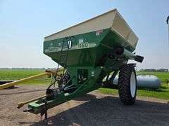 Killbros Model 1160 Grain Cart with Left Front Discharge, 14” Auger, Large 1000 PTO, Non Adjustable