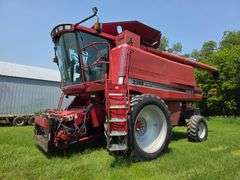 2002 Case IH 2388 Combine, 3,168 Sep and 4,500 Engine Hours, 14.9x24 Rears, 380/90R46 Fronts with Du