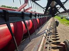IH Model 1020 Bean Head, 25’ Wide, Bolt on Sections, Comes with 4 Wheel Header Trailer, 9.5L-14 Tire