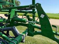 2011 John Deere 2410 3-Section 28’ Chisel Plow, 32” Tru-Depth Standards, 30 Shank, Single Point Dept