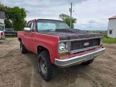 1974 Chevrolet Single Cab, Muncie 4 Speed Transmission, 305 Chevrolet Engine, 33x12.50R15 Tires, VIN