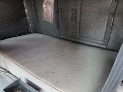 1990 Volvo Cab Over Semi Tractor, 452,999 Miles, 13 Speed Transmission, 11R22.5 Fronts and Rears, Ad