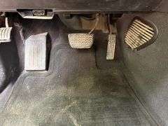 2008 GMC Acadia, 190K Miles, Runs but needs power steering pump and battery, Selling AS IS, VIN:1GKE