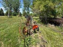12 Wheel in Line Rake, New Tires, Adjustable Width