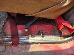 1970 Chevrolet C50 Single Axle Grain Truck, V8 Engine, 4+2 Transmission, 8.25 x 20 Front and Rear Ti