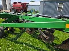 John Deere 3710 – 10 Bottom Onland Plow, Auto Reset with Coulters, Adjustable from 16” – 20” Widths,