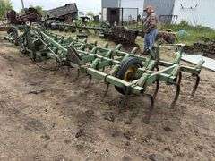 John Deere 1100 Mounted Field Cultivator, 21’, Folding Wings, (2) Gauge Wheels, * Will have good cyl