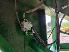 Killbros Model 1160 Grain Cart with Left Front Discharge, 14” Auger, Large 1000 PTO, Non Adjustable