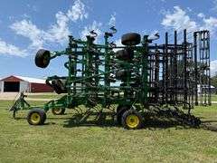 2023 2230FH 5 Section 52’6” – 5 Section Field Cultivator, Pro Finish Leveling System with 54’ 2” - 3