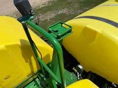 2014 John Deere 1770NT Planter, *Has 2021 Exact Emerge Update*, Hydraulic Downforce, 500 Gallon Liqu