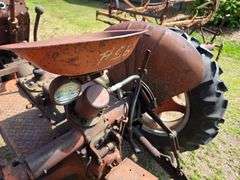 Case VAC Tractor, SN: VAC5260453, Should Run Per Seller