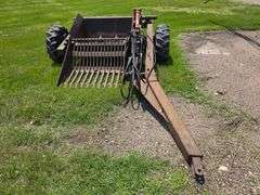 Hydraulic Rock Picker, 12.5-15 Tires