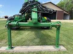2014 John Deere 1770NT Planter, *Has 2021 Exact Emerge Update*, Hydraulic Downforce, 500 Gallon Liqu