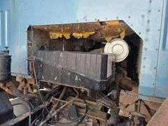 1990 Volvo Cab Over Semi Tractor, 452,999 Miles, 13 Speed Transmission, 11R22.5 Fronts and Rears, Ad