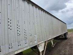 1979 Wilson 42’ Grain Trailer, Aluminum Sides, 11R24.5 Tires, Spring Ride, Roll Tarp, Model: AGH-500