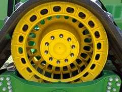 2021 John Deere 9570RX Quad Track Tractor, 1,302 Hours, 18/6 Speed PowerShift Transmission, 30” Trac