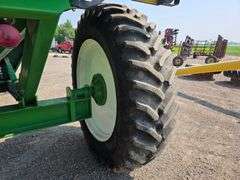 Killbros Model 1160 Grain Cart with Left Front Discharge, 14” Auger, Large 1000 PTO, Non Adjustable