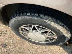 2003 Buick LeSabre Limited, 3.8L Engine, Automatic Transmission, Approx 180,000 Miles, Radio, Runs a