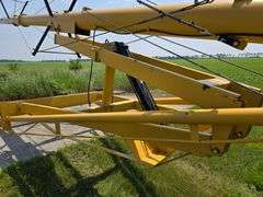 Sheyenne Westgo 10" x Approx 66' Auger, Hydraulic Lift, Single Auger Swing Hopper, Hydraulic Auger J