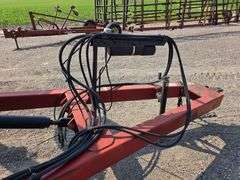 Case IH 48’ Tiger Mate II Tri Fold Digger, 7.60-15 Front Tires, 9.5-15 Tires on Wings and 11L-15 Tir
