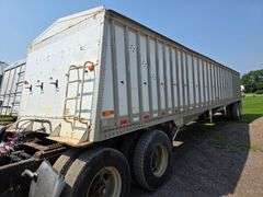1979 Hobbs 42’ Hopper Bottom, 62” Sides, Ag Hoppers, Roll Tarp, 11R22.5 Tires, VIN: BLV973502