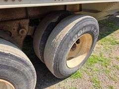 1979 Hobbs 42’ Hopper Bottom, 62” Sides, Ag Hoppers, Roll Tarp, 11R22.5 Tires, VIN: BLV973502