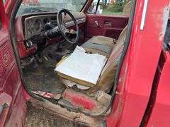 1974 Chevrolet Single Cab, Muncie 4 Speed Transmission, 305 Chevrolet Engine, 33x12.50R15 Tires, VIN