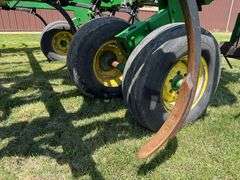2011 John Deere 2410 3-Section 28’ Chisel Plow, 32” Tru-Depth Standards, 30 Shank, Single Point Dept