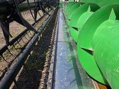 John Deere 635F HydraFlex Flex Head, Single Point Hookup, 3” Cut, Used Spare Sickle in Tube, Spare B