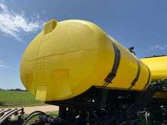 2014 John Deere 1770NT Planter, *Has 2021 Exact Emerge Update*, Hydraulic Downforce, 500 Gallon Liqu
