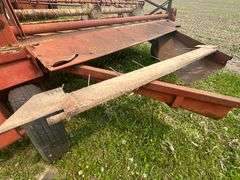 International Model 990 Haybine, 9’ Cut, 540 PTO, 1 Steel Crimper, 1 Rubber Crimper