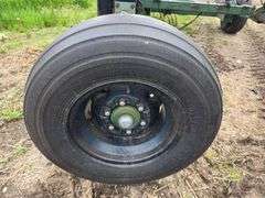 Summers 30’ Multi Weeder, S-Tine with 5 Bar Coil Tine Harrow, 14L-16.1 on 6 Bolt Rims, 9.5L-14 on 6 