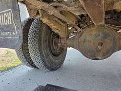 1970 Chevrolet C50 Single Axle Grain Truck, V8 Engine, 4+2 Transmission, 8.25 x 20 Front and Rear Ti