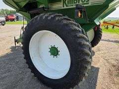 Killbros Model 1160 Grain Cart with Left Front Discharge, 14” Auger, Large 1000 PTO, Non Adjustable