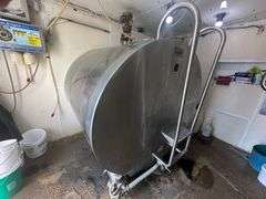1500 Gallon Dari-Kool Bulk Tank with Washer and Compressor, Working Unit When Cows Where Sold 1 Year