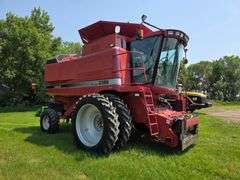 2002 Case IH 2388 Combine, 3,168 Sep and 4,500 Engine Hours, 14.9x24 Rears, 380/90R46 Fronts with Du