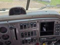 2000 Mack Vision 600 Day Cab Semi, 708,319 Miles, Eaton Fuller Automatic Transmission, Jake Brake, P