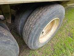 1979 Wilson 42’ Grain Trailer, Aluminum Sides, 11R24.5 Tires, Spring Ride, Roll Tarp, Model: AGH-500