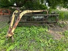 John Deere 894 - 4 Bar Side Delivery Rake, SN: 40057