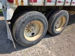 1982 Merritt 42’ Grain Trailer, 67” Sides, Spring Ride, Shur-lock Roll Tarp, 11R24.5 Tires, VIN: IMT