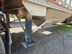 1979 Hobbs 42’ Hopper Bottom, 62” Sides, Ag Hoppers, Roll Tarp, 11R22.5 Tires, VIN: BLV973502