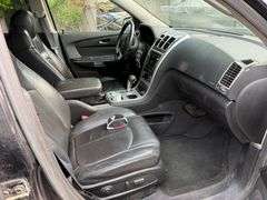2008 GMC Acadia, 190K Miles, Runs but needs power steering pump and battery, Selling AS IS, VIN:1GKE