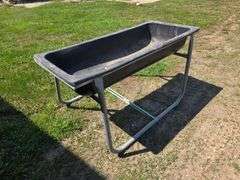 Behlen Country 5’ Galvanized Poly Horse Feeder