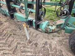 Summers 30’ Multi Weeder, S-Tine with 5 Bar Coil Tine Harrow, 14L-16.1 on 6 Bolt Rims, 9.5L-14 on 6 