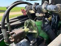 2014 John Deere 1770NT Planter, *Has 2021 Exact Emerge Update*, Hydraulic Downforce, 500 Gallon Liqu