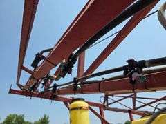 Hardi Navigator 1000 Sprayer, 100’ Boom, 1000 Gallon Poly Tank, 13.6x38 Tires with Duals, Hydraulic